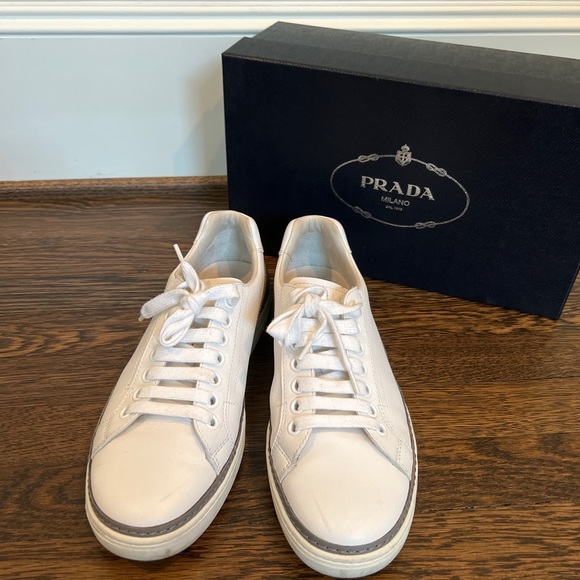 Prada Mens Low Top Sneakers Size 9 - Picture 4 of 13